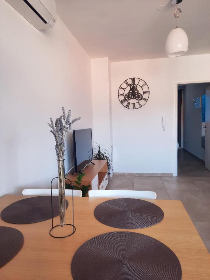 Apartament Apartman Pinja Cres Zewnętrze zdjęcie
